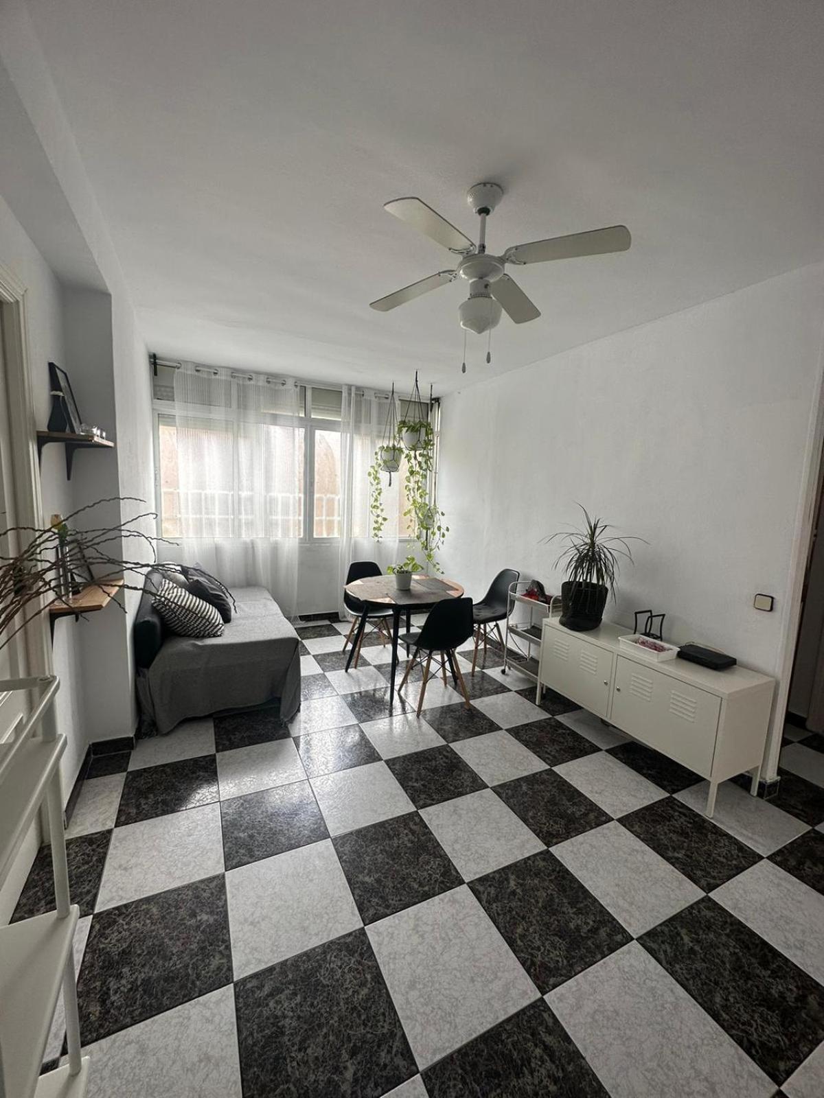 Habitacion 2 En Tercera Planta Sin Ascensor No Es Un Piso Entero! A Compartir Bano Y Cocina! Fuengirola Exterior foto